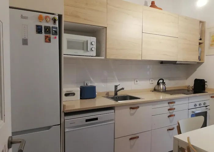 Encantador Com Patio * Lisboa